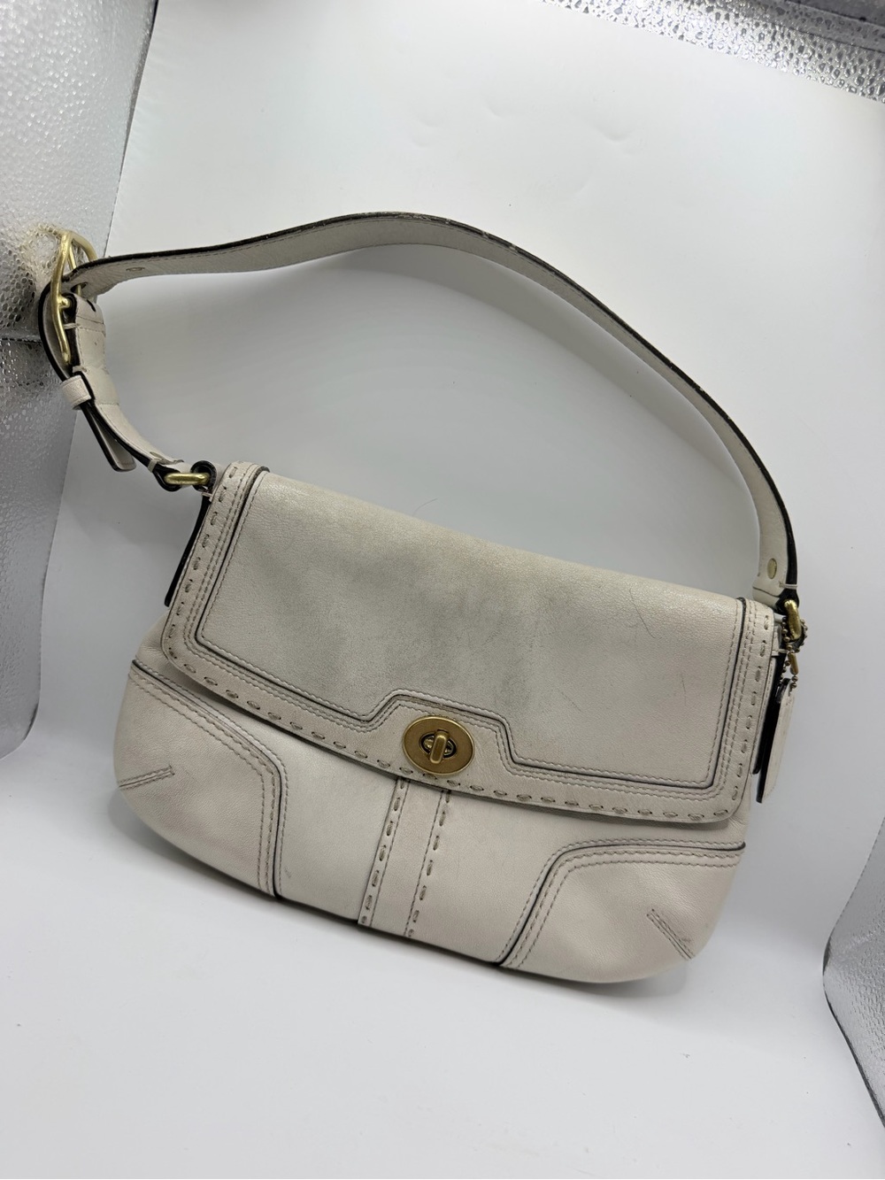Coach Cream Leather Shoulder Bag with Gold-Tone Turnlock